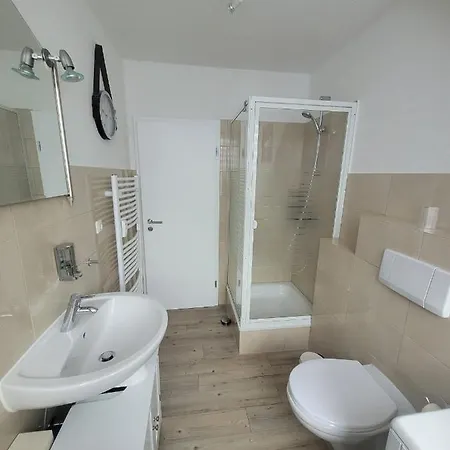 2 Zimmer Ferienwohnung Oase Apartman *